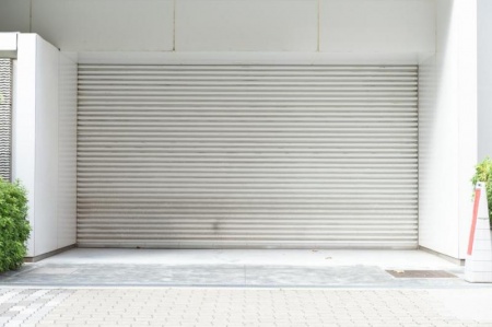 Pose de stores &agrave; Rixheim, quand faire appel aux professionnels ?